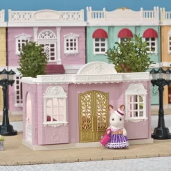 Calico Critters Town Series Designers Studio, Fashion Dollhouse Playset With Figure, Furniture And Accessories