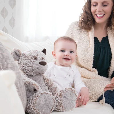 DEMDACO Giving Bear 16 Inches - Brown 9 DEMDACO Giving Bear 16 Inches - Brown - Image 9