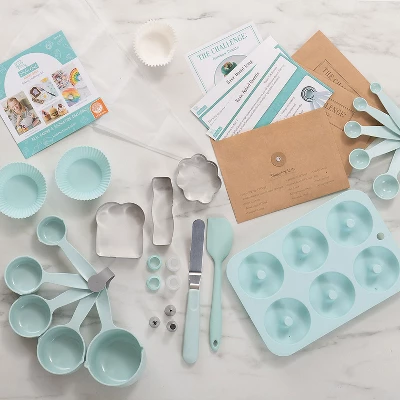 MindWare Playful Chef: Master Series Baking Challenge Kit For Kids Ages 8 & Up – 26 Utensils With 3 Baking Challenges 1 MindWare Playful Chef: Master Series Baking Challenge Kit For Kids Ages 8 & Up – 26 Utensils With 3 Baking Challenges