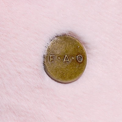 FAO Schwarz 13" Pink Unicorn Glow In The Dark Toy Plush 6 FAO Schwarz 13" Pink Unicorn Glow In The Dark Toy Plush - Image 6